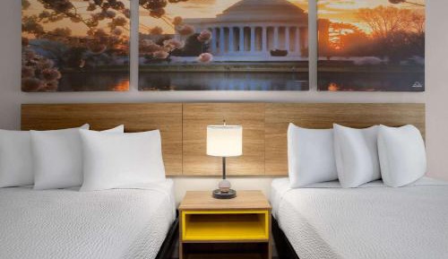 Deluxe Double Room with Two Double Beds - Non-Smoking