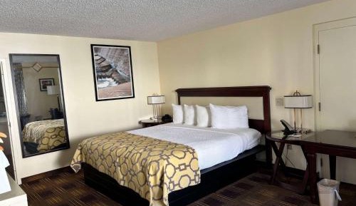 King Room - Disability Access/Non-Smoking