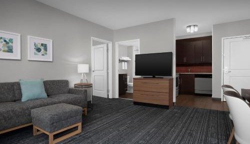 One-Bedroom King Suite