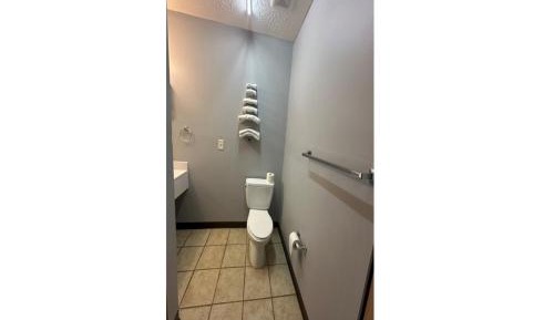 2 Queen Bed Accessible