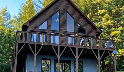 Three-Bedroom Vacation Home 