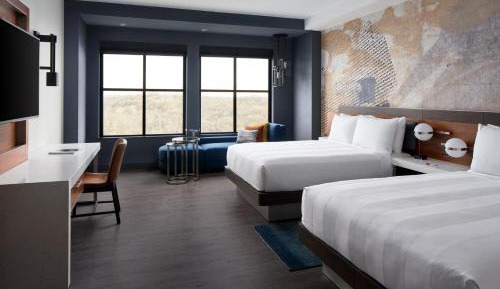 Double Queen Room