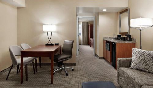 Double Suite with Two Double Beds - Non-Smoking