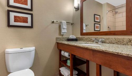 Queen Suite
