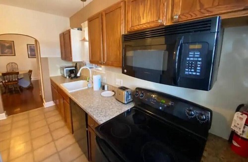 Gettysburg House | 100A, Historical Gettysburg Apartment