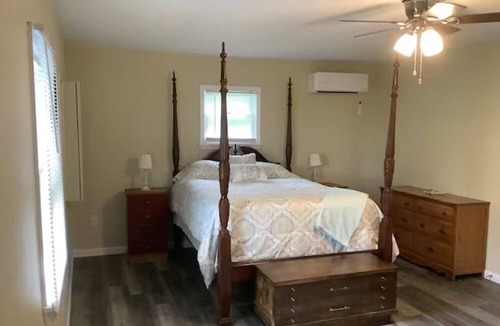 Gettysburg House | Beautiful Private Home on 2 Acres in Gettysburg - Pet Friendly!