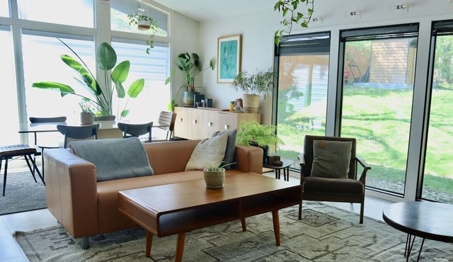 Coastal Modern Oasis in Cincy